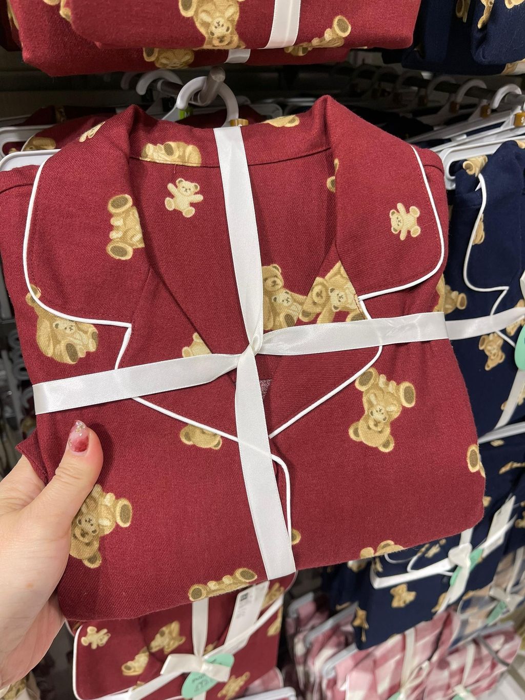 b79fffa2-6dee-488f-92b1-d4f33521997f