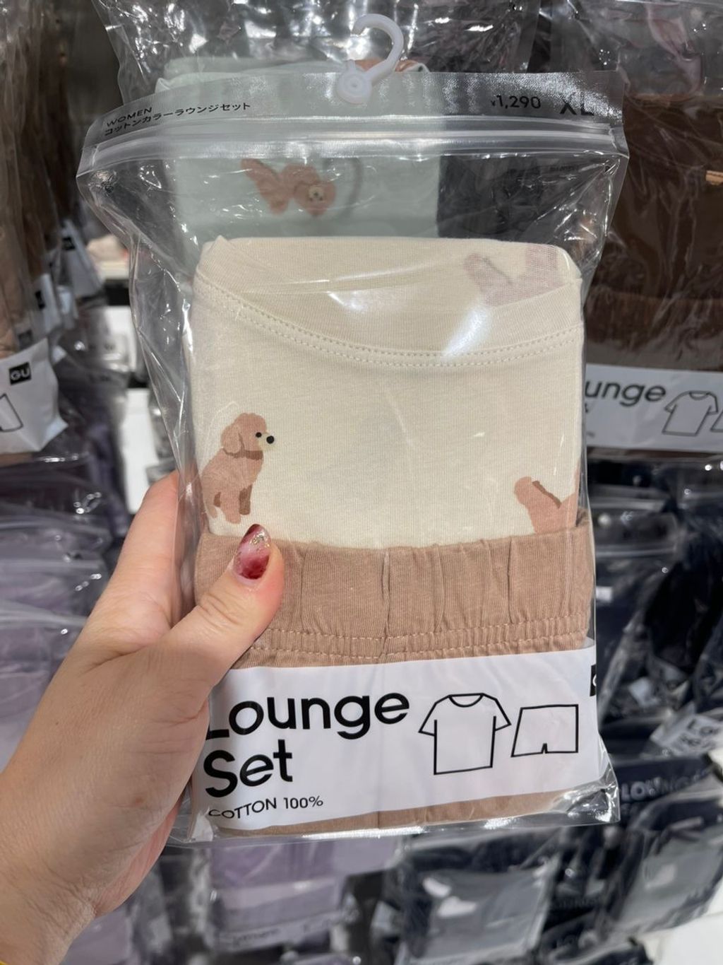 f5490075-0ad4-4bb6-9d90-5d3f1585da12