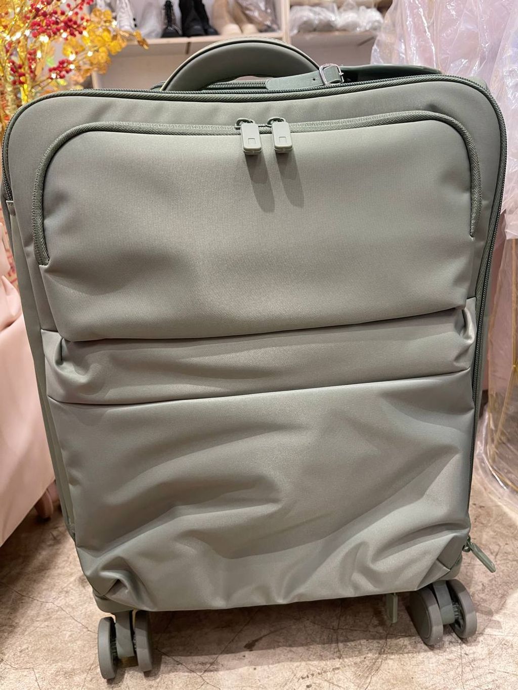 4c668427-f36a-42a0-a1d7-edff4132c45c