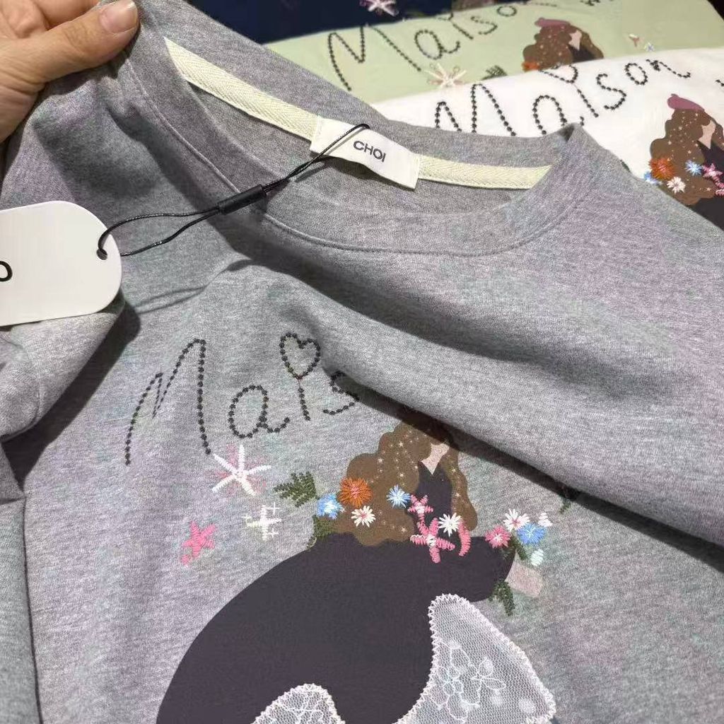 photo_6316731492154936579_y