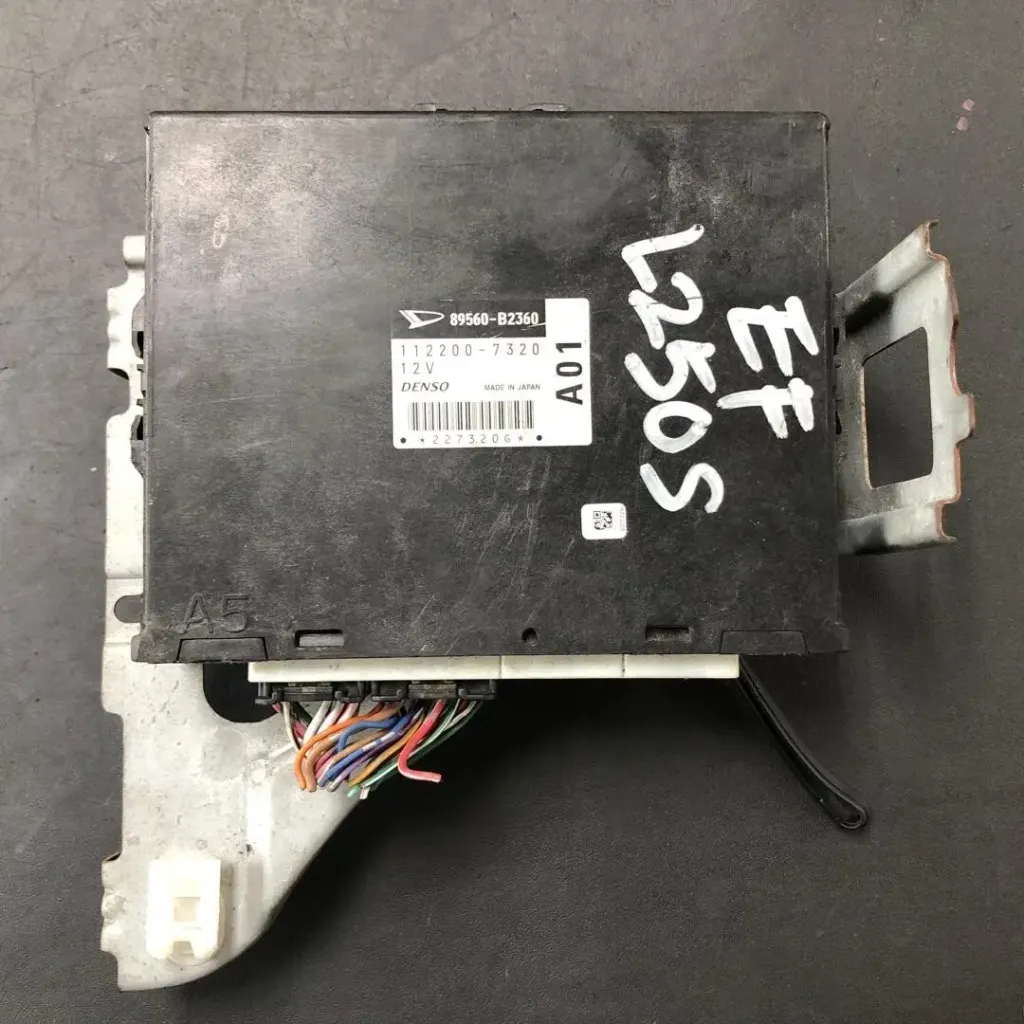 A01 89560-B2360 (1)