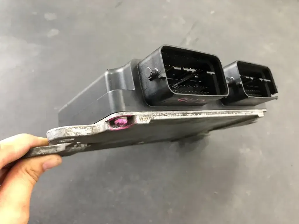 MAZDA 88 LFS3-18-881B (3)