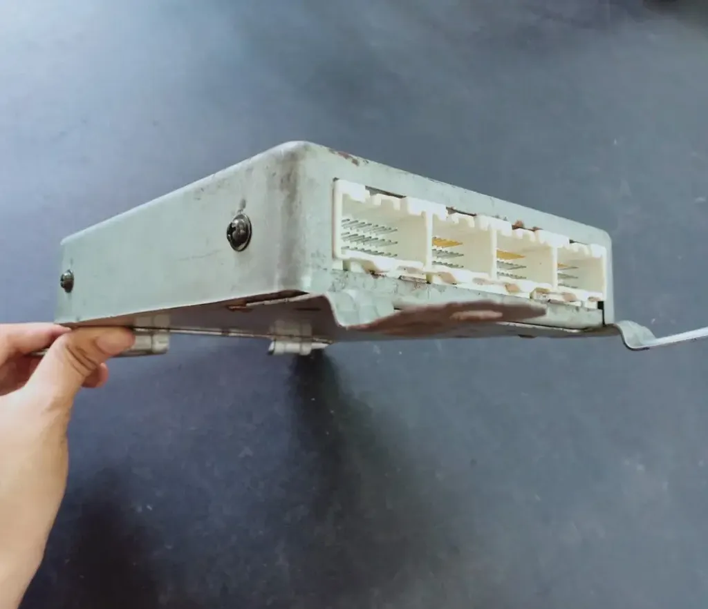 MAZDA L336-18-881J (3)