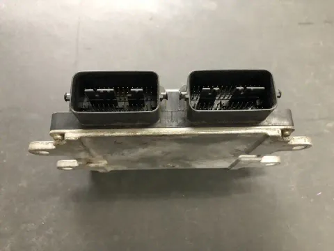 MAZDA L33H-18-881C (2)