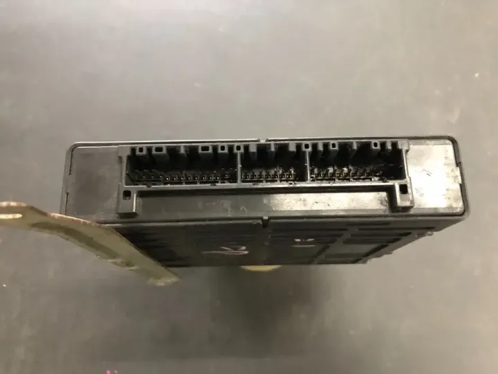 MAZDA FPB5-18-881C (2)