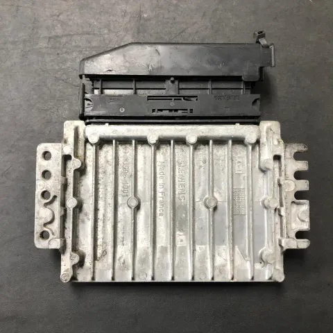 VOLVO 361 S110921002K (2)