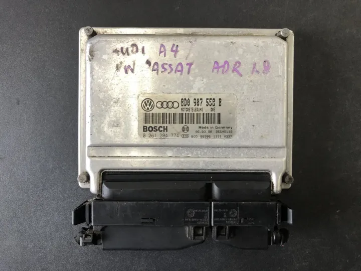 AUDI VW 8D0-907-558-B (1)