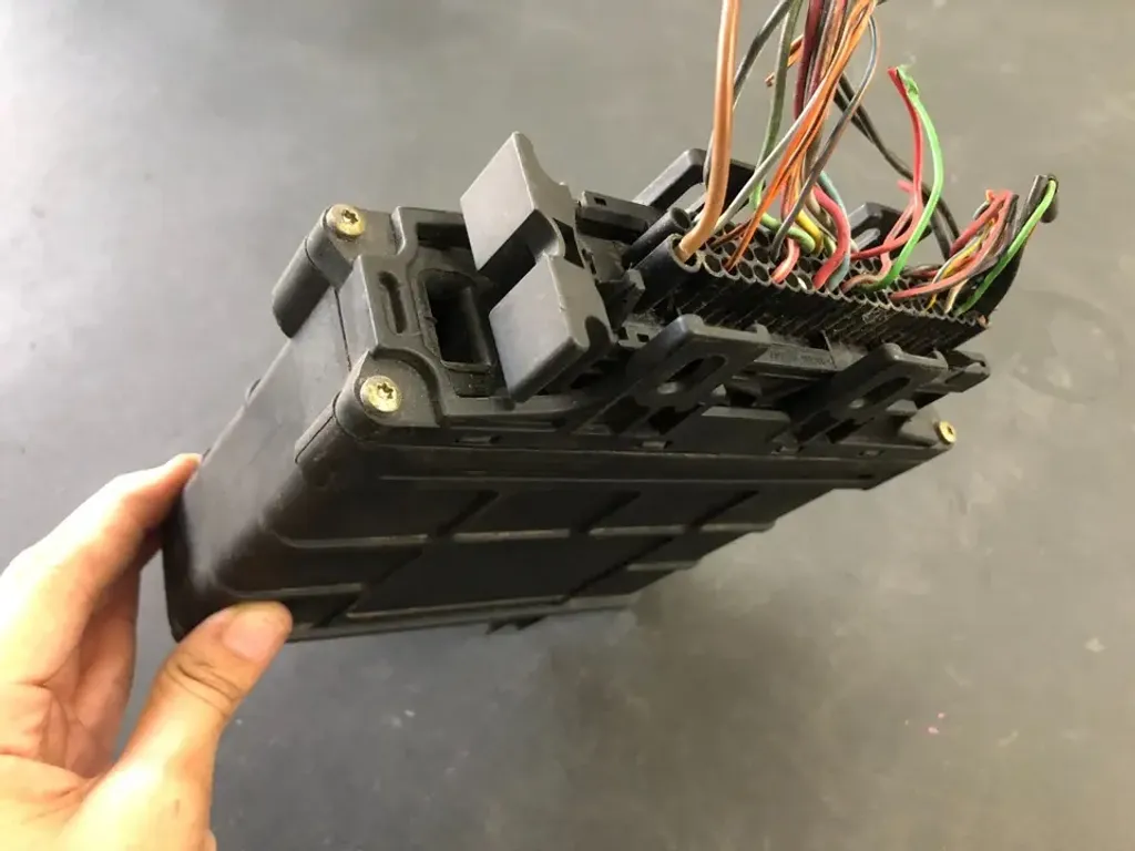 VW 01M-927-733-LL (3)