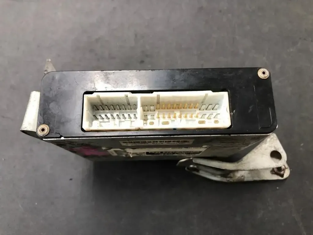 7K-E MT 89660-0B030 (2)