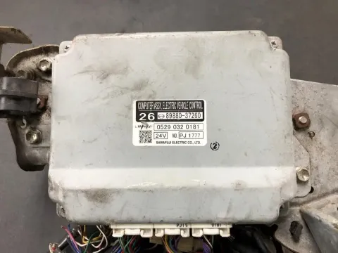 N04C 26 89880-37260 (1)