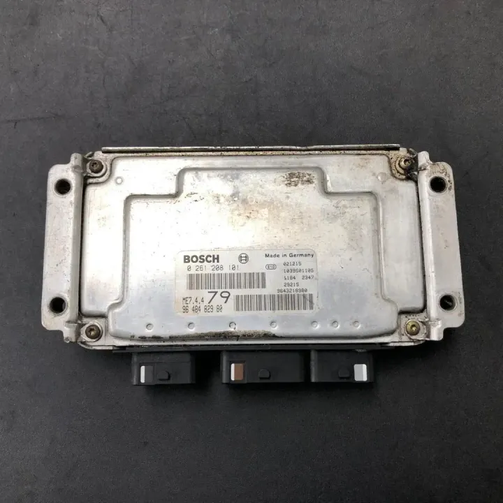 PEUGEOT 79 0-261-208-101 (1)