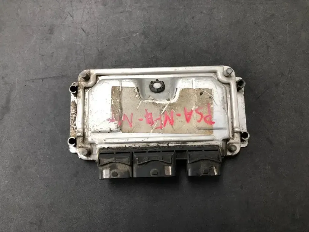 PEUGEOT 79 0-261-208-101 ()2