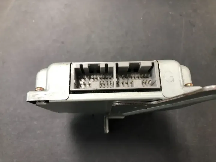 R4 31036-CX111 (2)