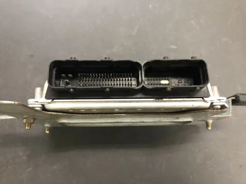 HYUNDAI 39108-26732 (2)