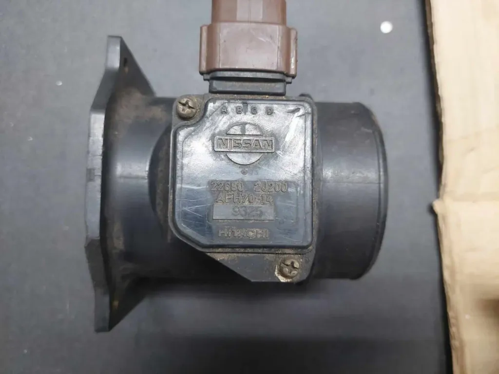 NISSAN 22680-2J200 (1)