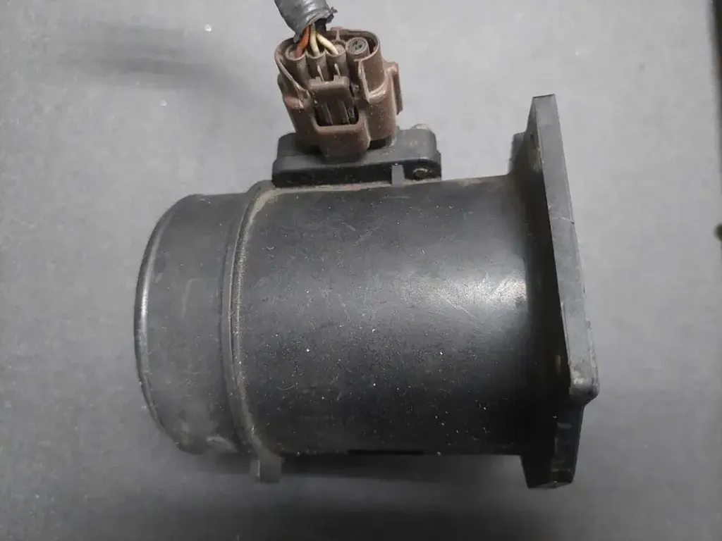 NISSAN 22680-2J200 (2)