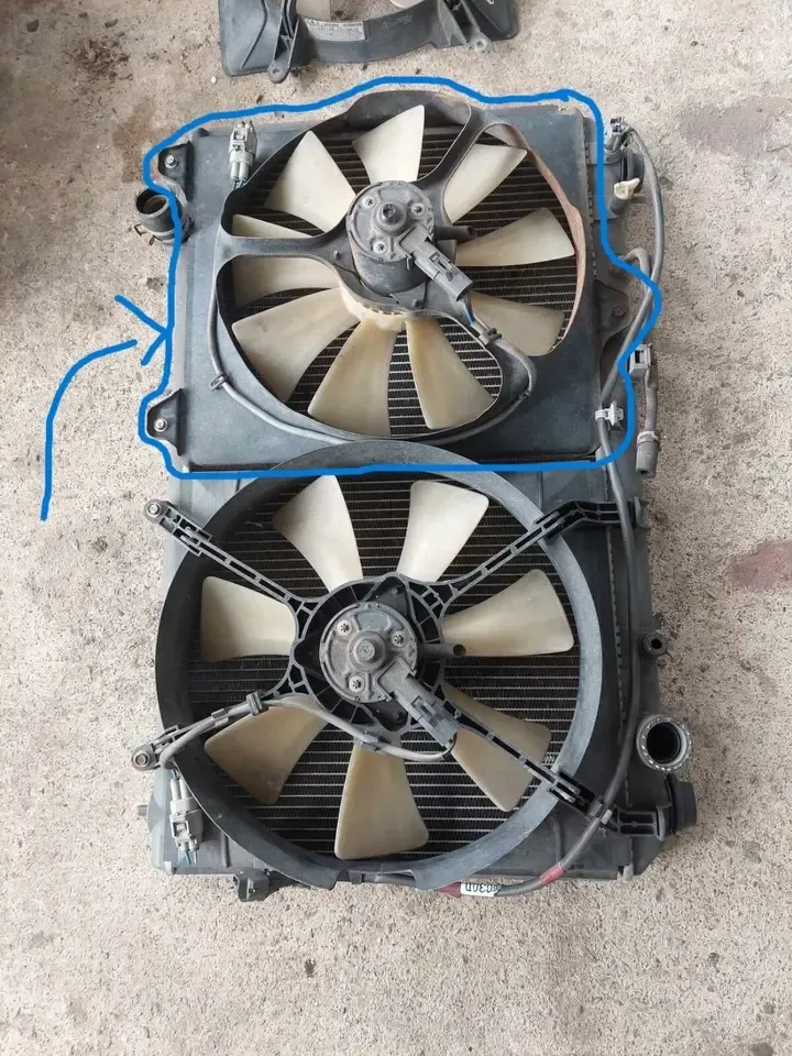 TOYOTA 16363-0A040 (2)