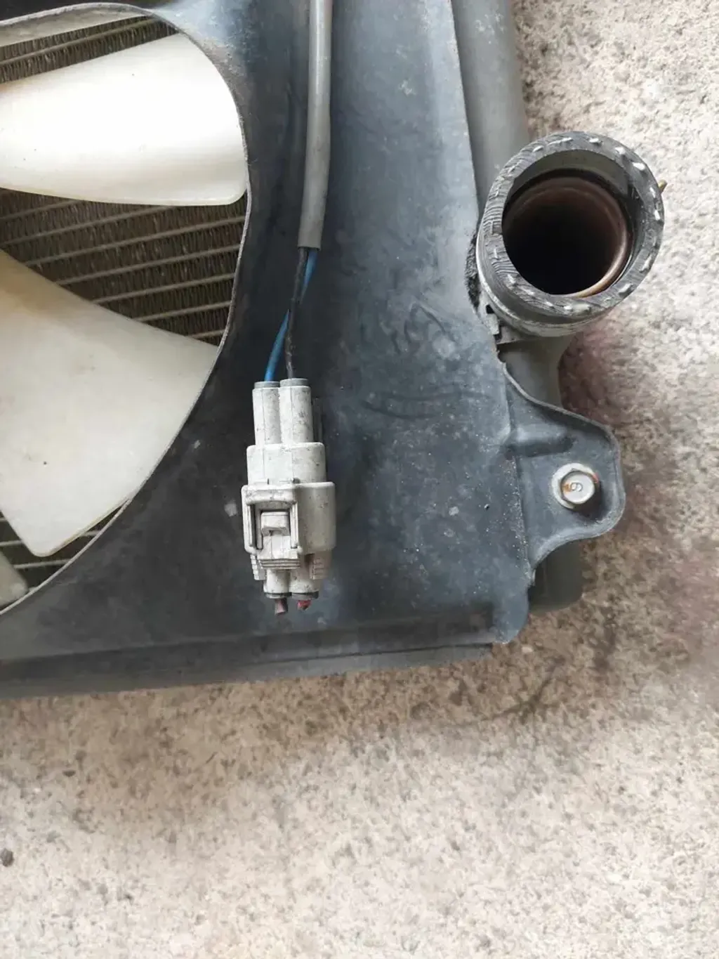 TOYOTA 16363-0A040 (4)