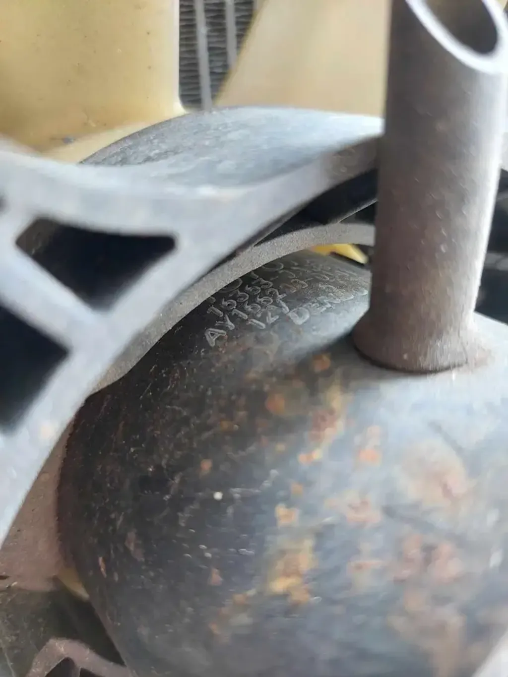 TOYOTA 16363-0A030 (3)