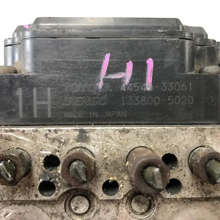 1H 04540-33061 (2)
