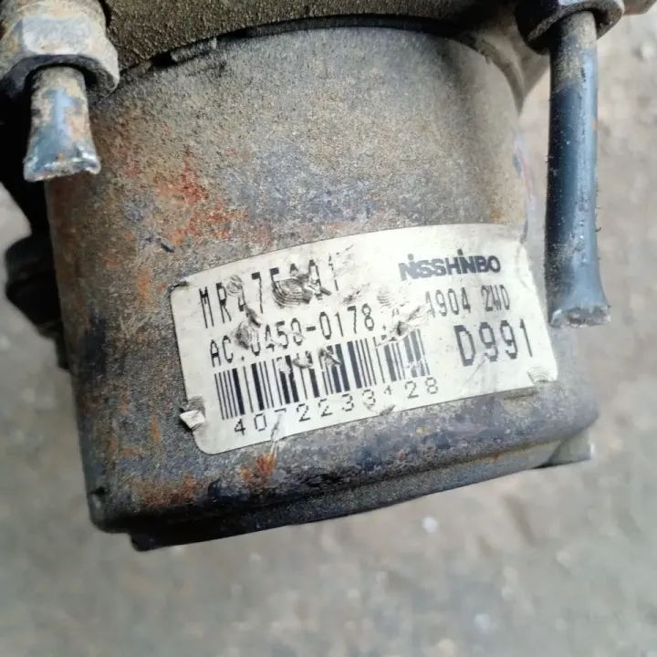 MITSUBISHI MR475991 (2)