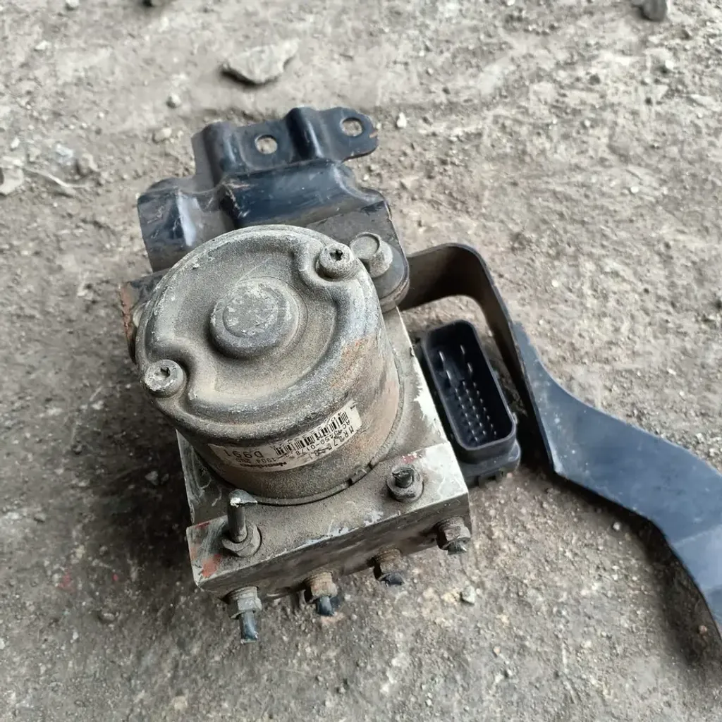 MITSUBISHI MR475991 (4)