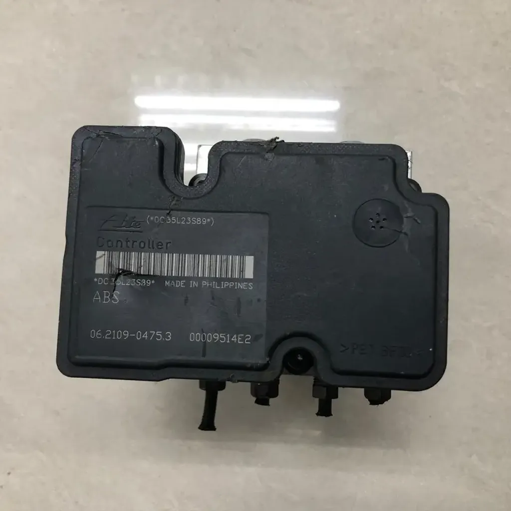 MAZDA 5N61-2M110-AC (4)