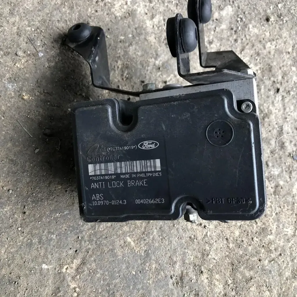 MAZDA 3M51-2M110-JA (4)