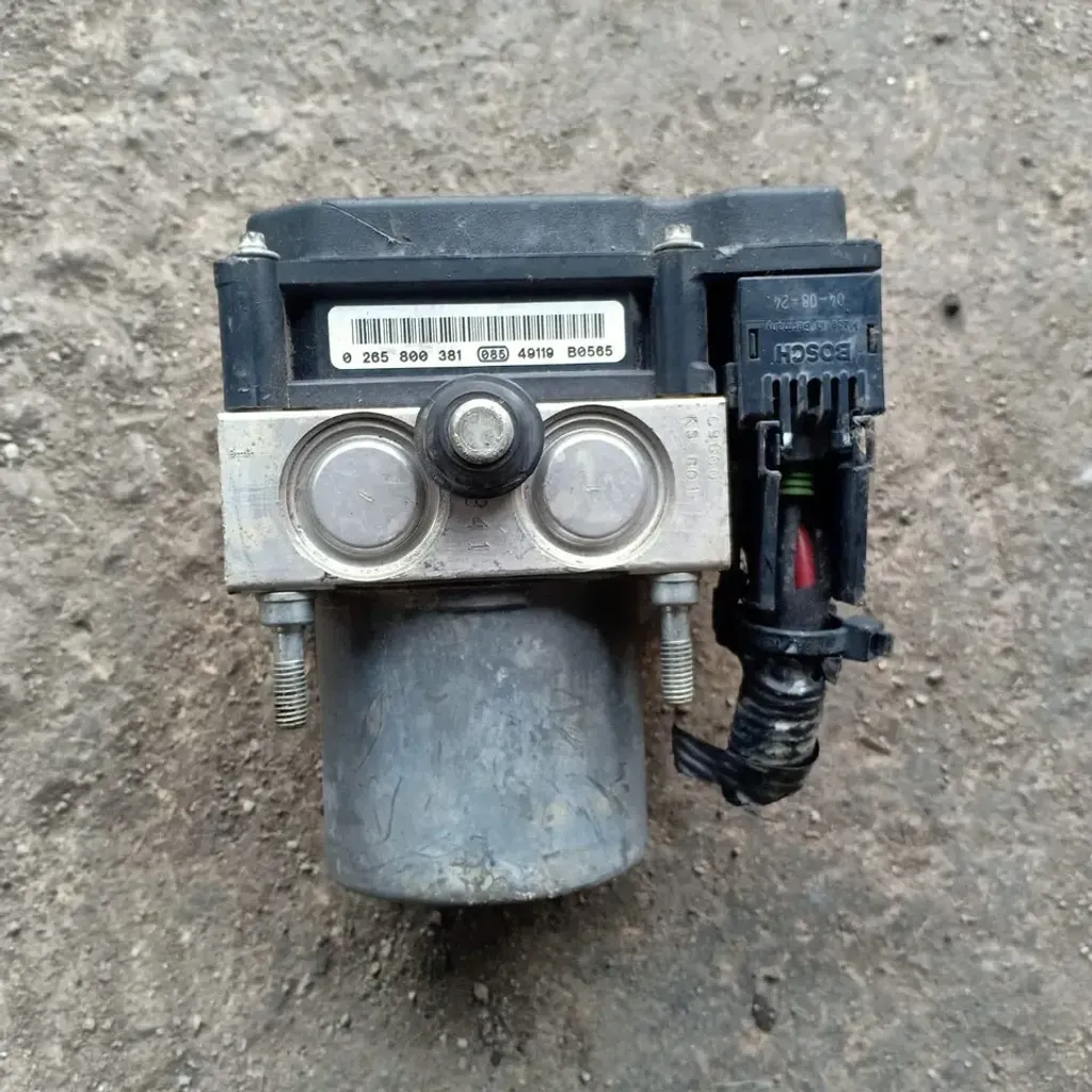 FORD 0-265-231-462 (3)