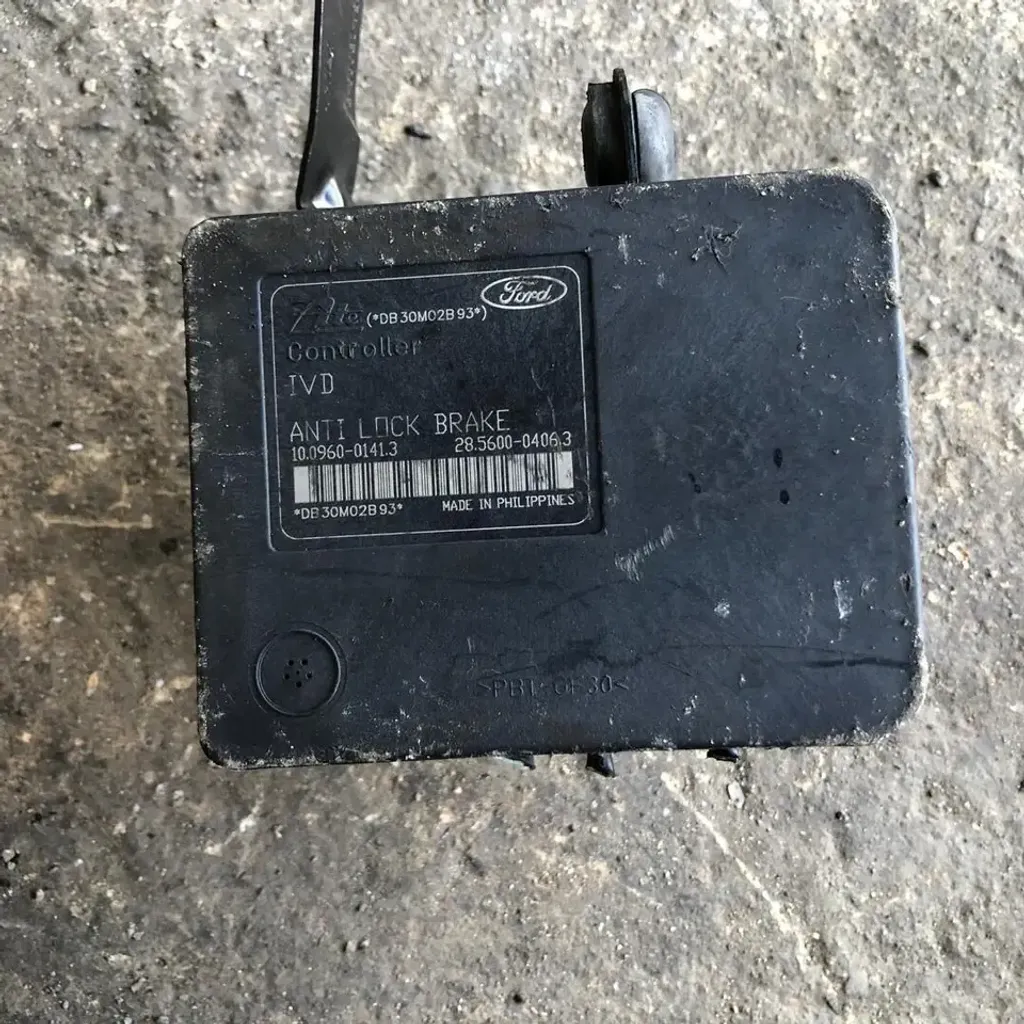 FORD 8M51-2C405-EA (2)