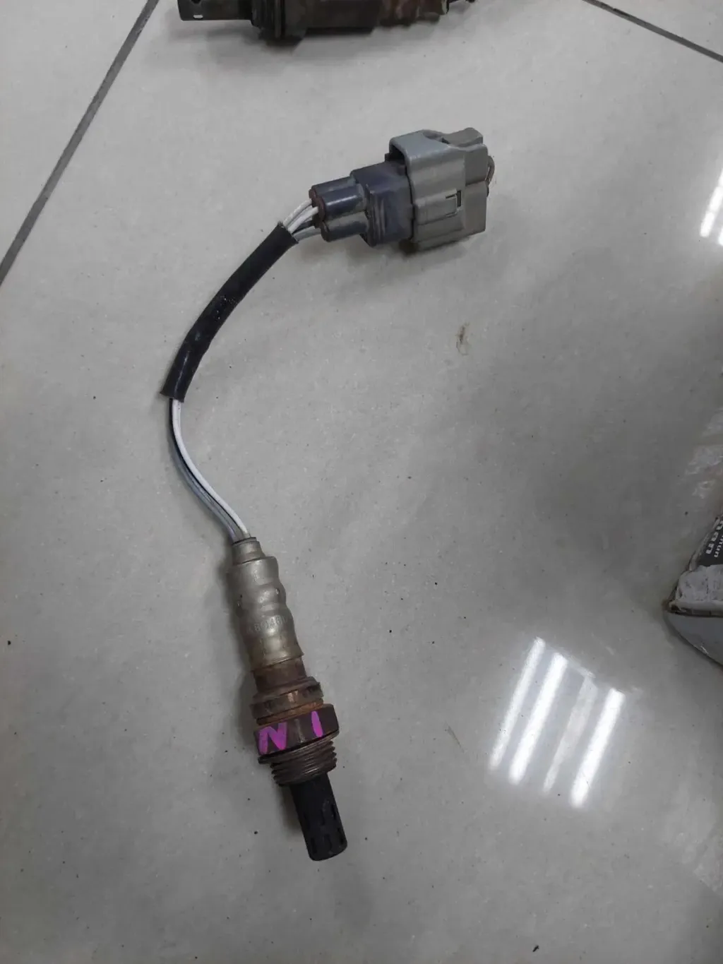 TOYOTA 89465-20810 (1)