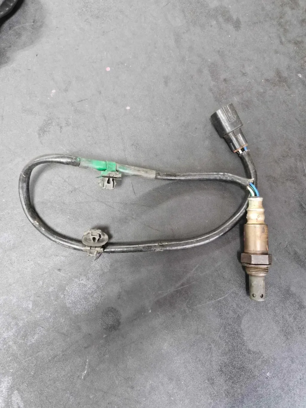 TOYOTA 89465-0K010 (1)