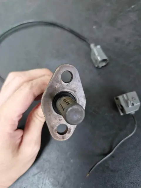 XV10 065500-4150 (2)