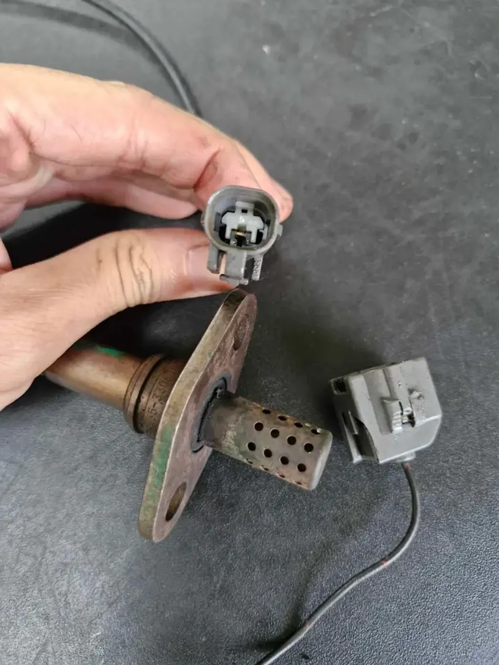 XV10 065500-4150 (3)