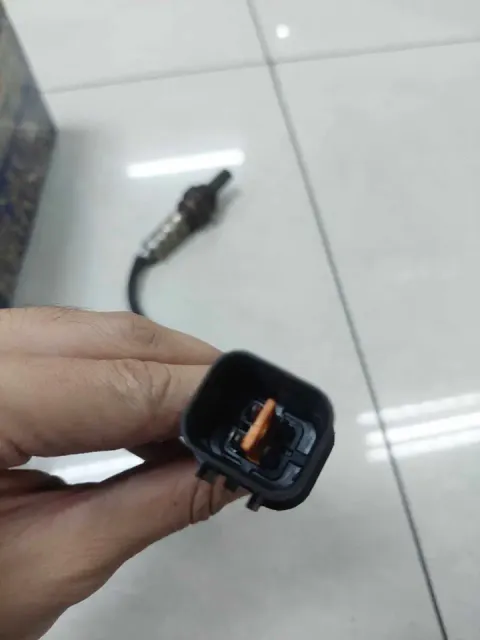 LANCER 0ZA547-M4 (2)