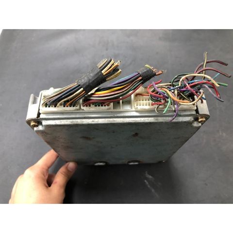 my-11134207-7r98s-lza8lvomkig083