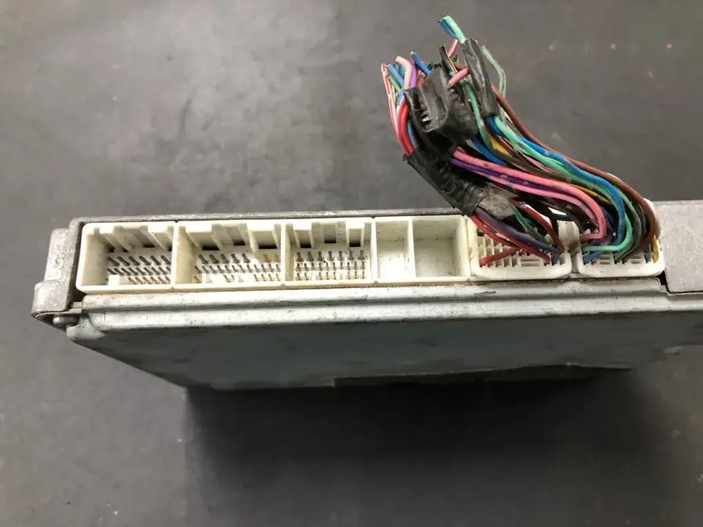 1AZ-FSE 89661-2J030 (3)