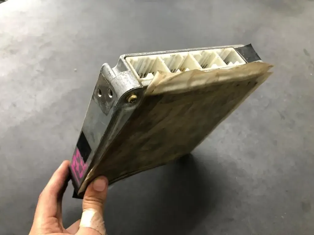 1ZZ-FE ECT 89661-13220 (3)