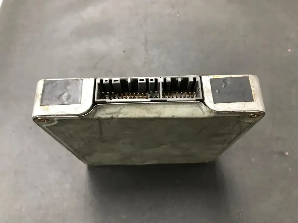 4A-FHE 89661-13011 (2)