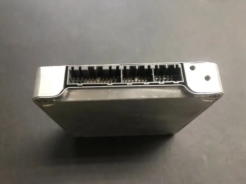 3S-F MT 89661-2B070 (2)