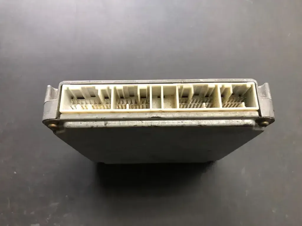 1KZ-TE AT 89661-26640 (2)