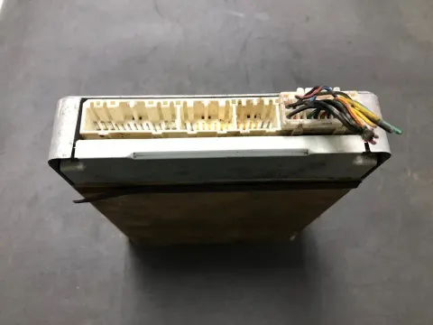 1NZ-FE MT 89661-52220 (2)