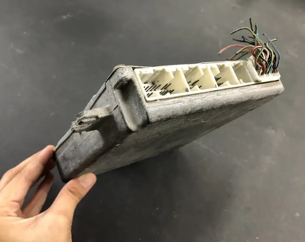 H9 37820-REA-905 (4)