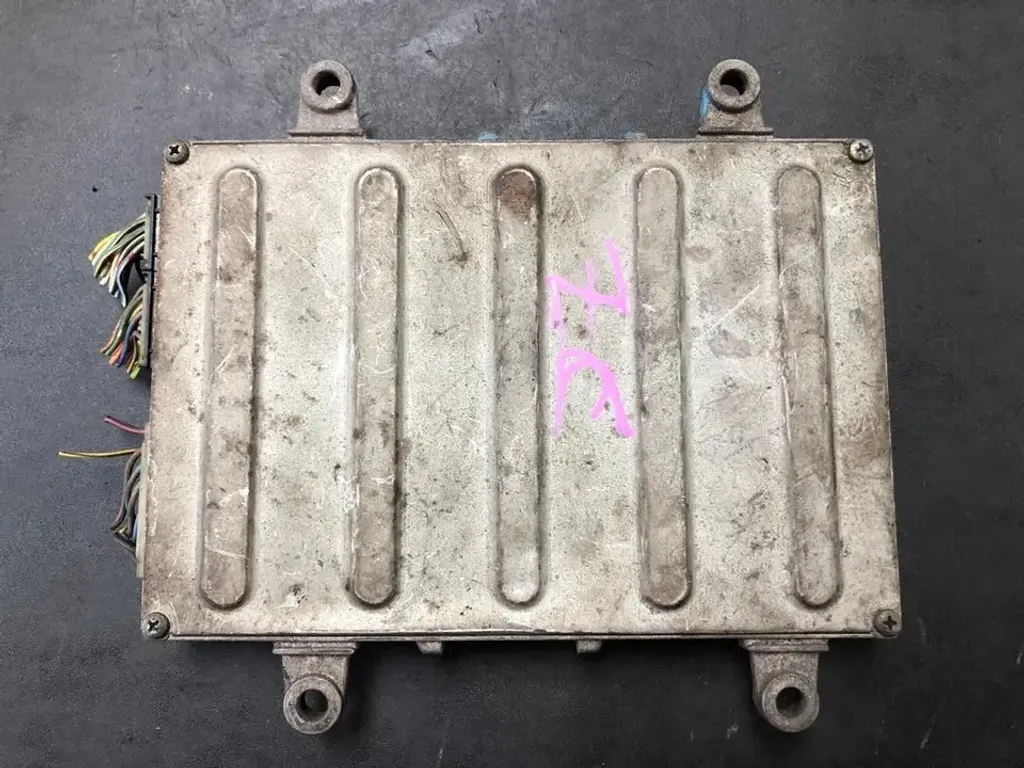 YX 37820-PM6-J71 (2)