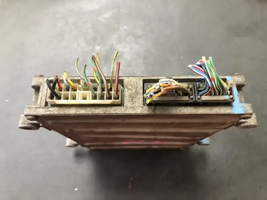 YX 37820-PM6-J71 (4)