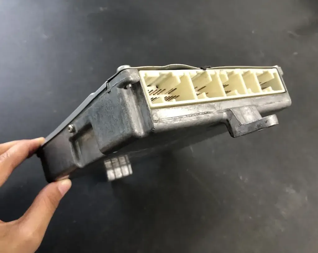 C3 37820-RKC-904 (4)