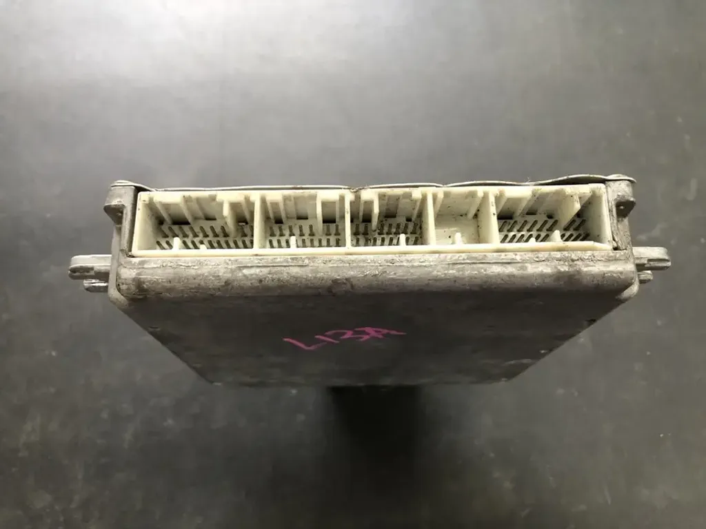 S6 37820-PWA-952 (3)