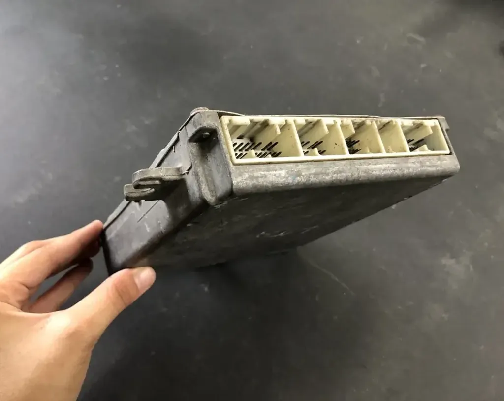 9B 37820-RJZ-921 (4)