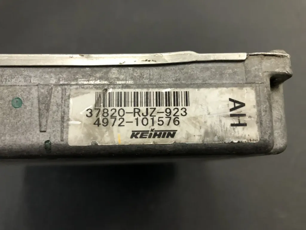 AH 37820-RJZ-923 (1)