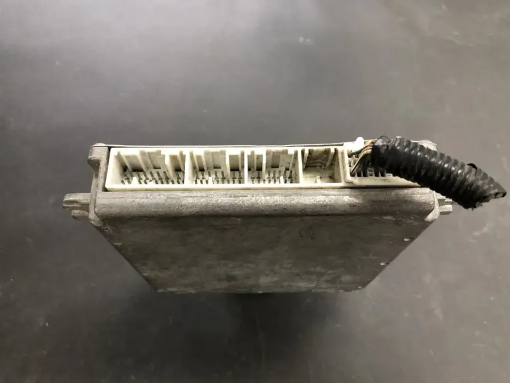 AH 37820-RJZ-923 (3)